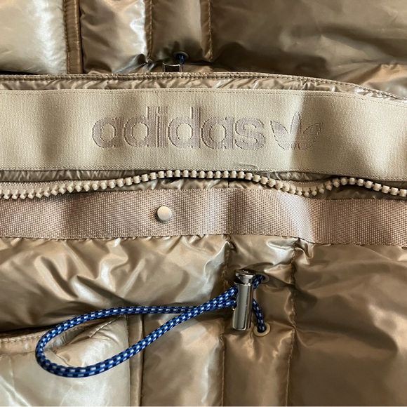 Adidas puffer jacket - Picture 13 of 13